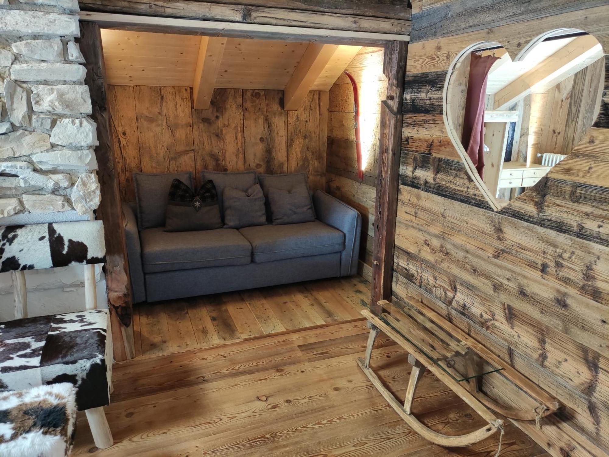 La Tana Dell'Orso Apartment Campitello di Fassa Room photo