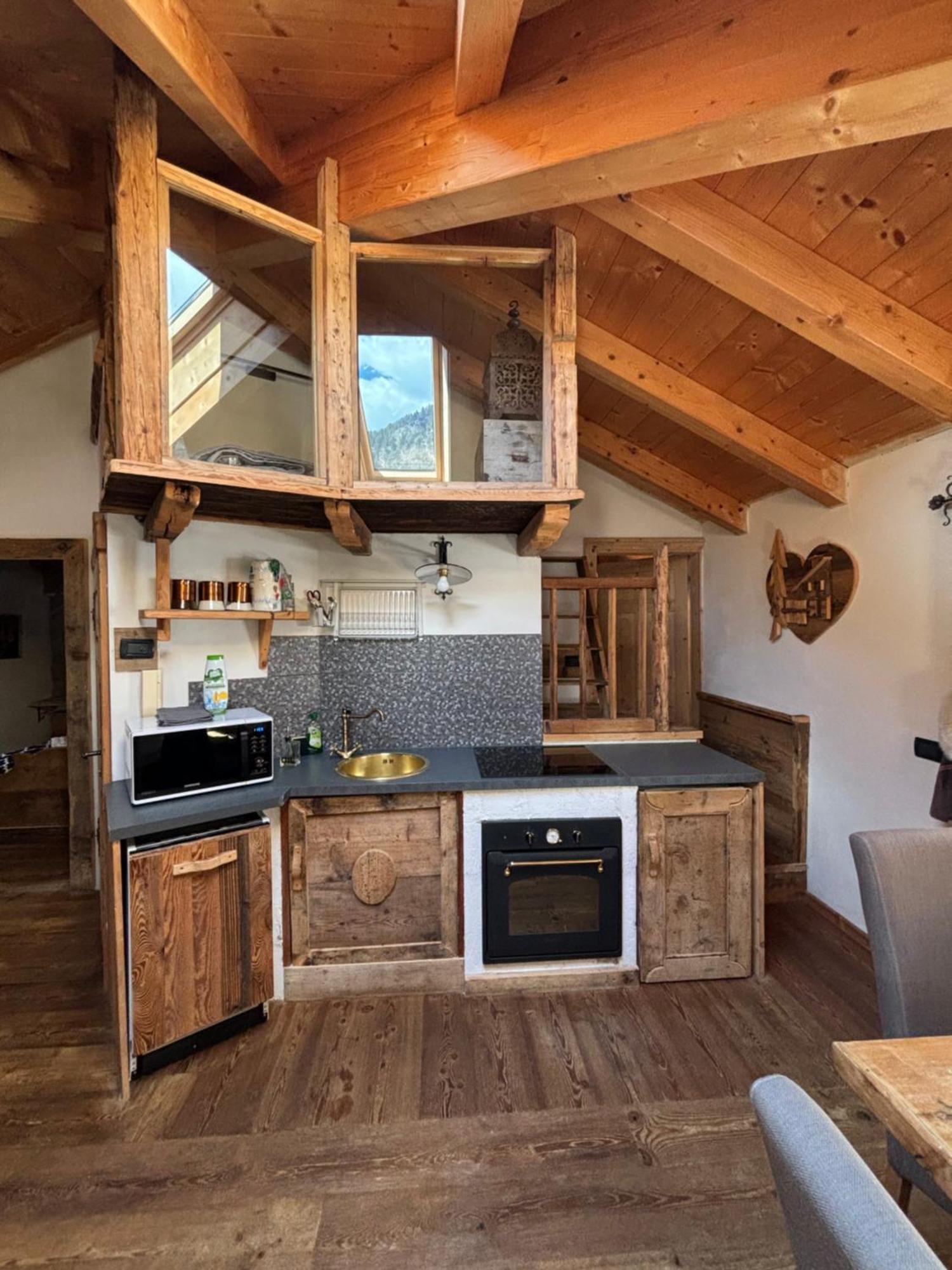La Tana Dell'Orso Apartment Campitello di Fassa Exterior photo